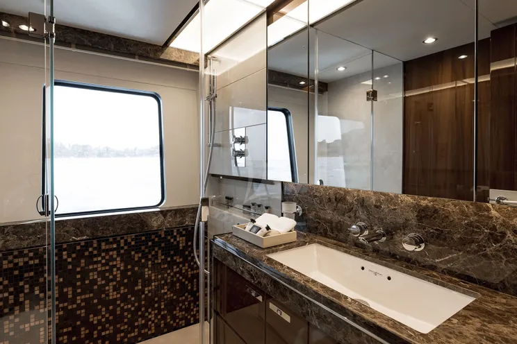 Charter Yacht RIVIERA LIVING - Princess 35M - 6 Cabins - Monaco - St. Tropez - Corsica - French Riviera