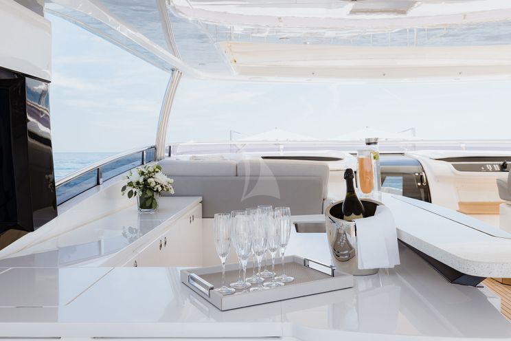 Charter Yacht RIVIERA LIVING - Princess 35M - 6 Cabins - Monaco - St. Tropez - Corsica - French Riviera