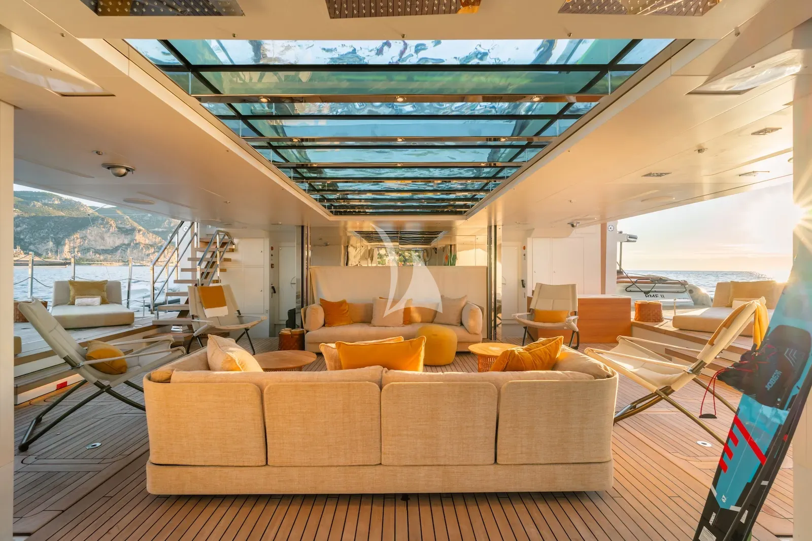 Charter Yacht RMF - Sanlorenzo 52Steel - 5 Cabins - Cannes - St. Tropez - Nice - Antibes - French Riviera - Monaco