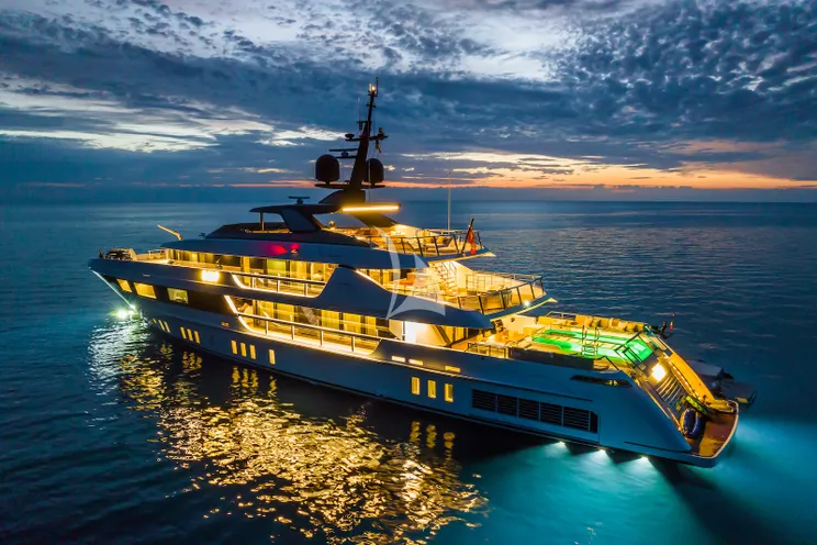 Charter Yacht RMF - Sanlorenzo 52Steel - 5 Cabins - Cannes - St. Tropez - Nice - Antibes - French Riviera - Monaco