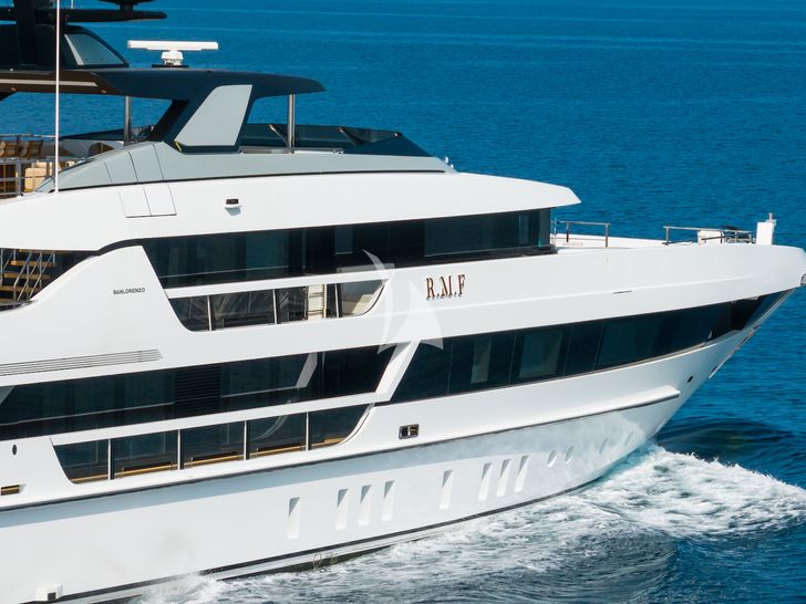 RMF Sanlorenzo 52 Steel - bow RMF Sanlorenzo 52 Steel - bow