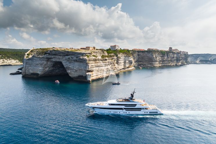 Charter Yacht RMF - Sanlorenzo 52Steel - 5 Cabins - Cannes - St. Tropez - Nice - Antibes - French Riviera - Monaco