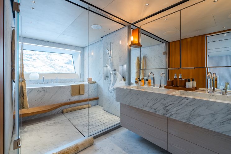 Charter Yacht RMF - Sanlorenzo 52Steel - 5 Cabins - Cannes - St. Tropez - Nice - Antibes - French Riviera - Monaco