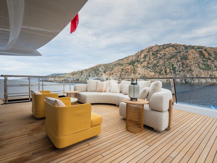 RMF Sanlorenzo 52 Steel - sky deck aft lounge RMF Sanlorenzo 52 Steel - sky deck aft lounge