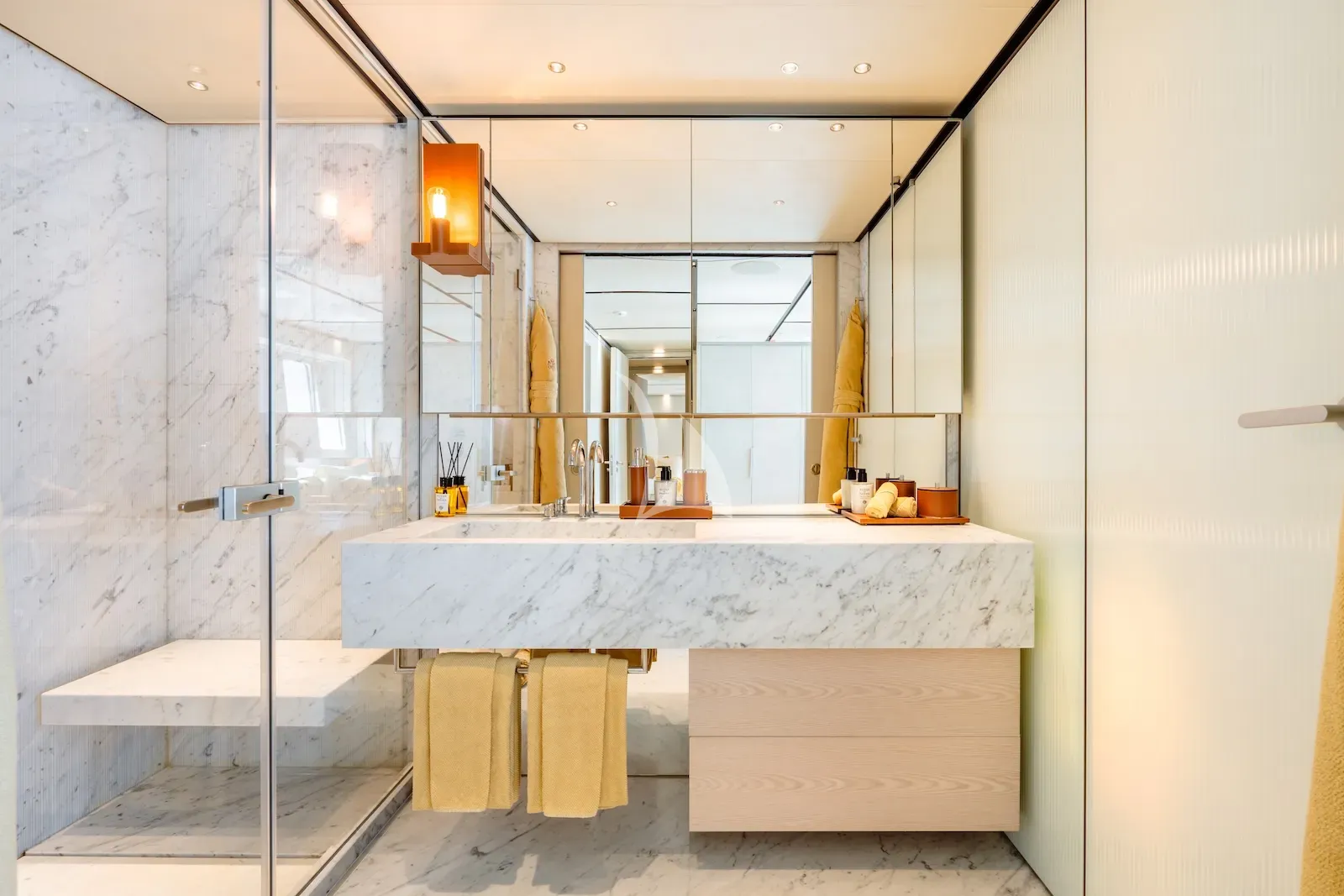 Charter Yacht RMF - Sanlorenzo 52Steel - 5 Cabins - Cannes - St. Tropez - Nice - Antibes - French Riviera - Monaco