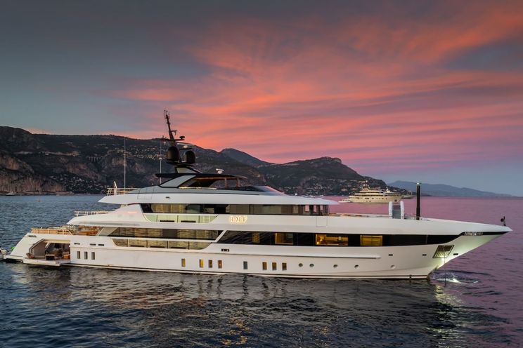 Charter Yacht RMF - Sanlorenzo 52Steel - 5 Cabins - Cannes - St. Tropez - Nice - Antibes - French Riviera - Monaco