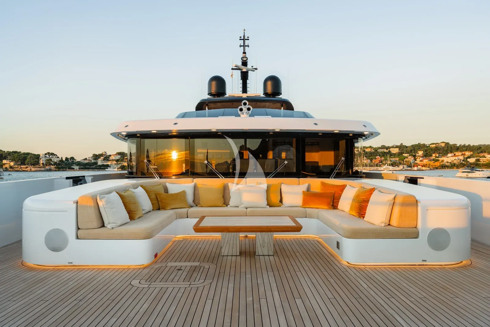 Charter Yacht RMF - Sanlorenzo 52Steel - 5 Cabins - Cannes - St. Tropez - Nice - Antibes - French Riviera - Monaco