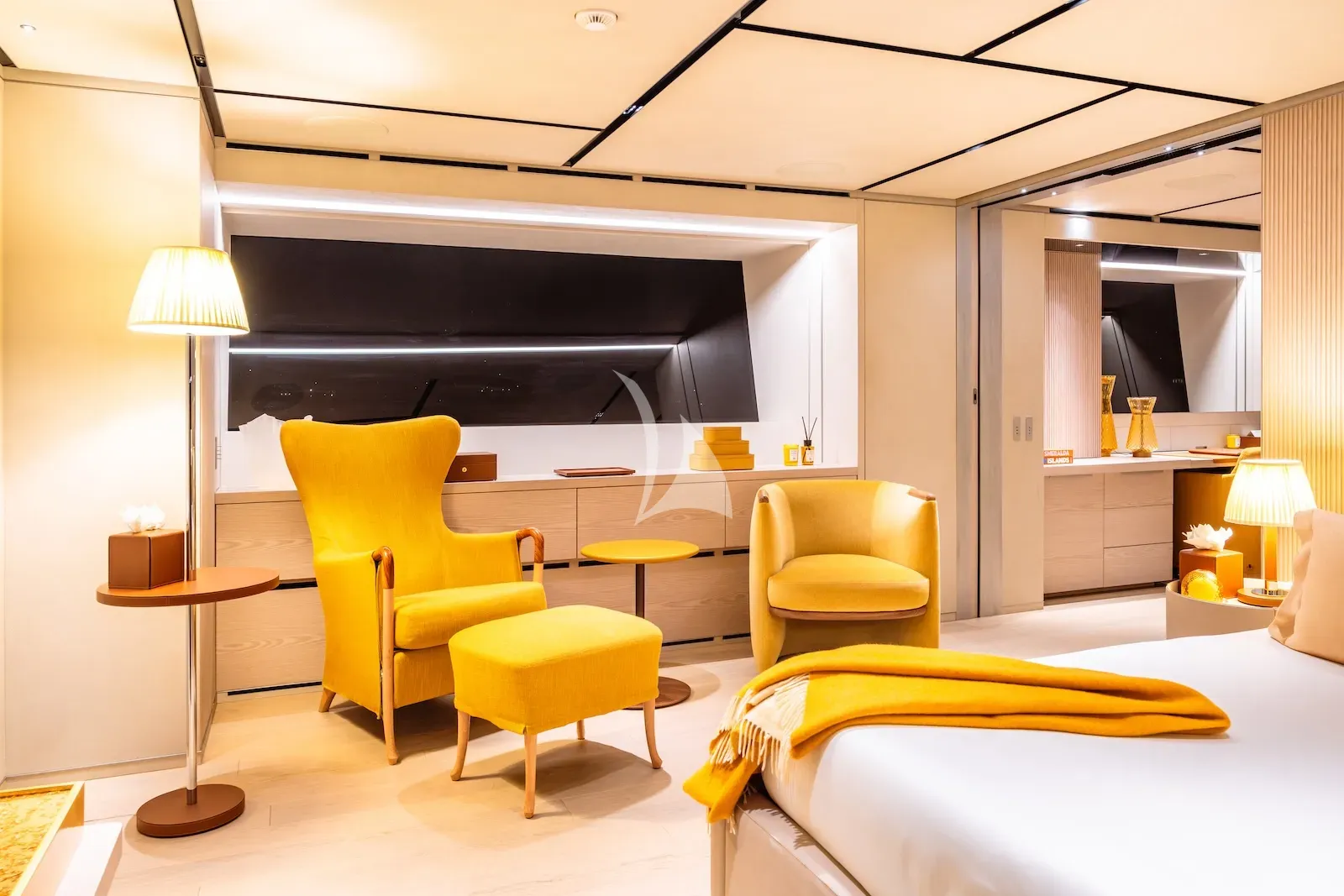 Charter Yacht RMF - Sanlorenzo 52Steel - 5 Cabins - Cannes - St. Tropez - Nice - Antibes - French Riviera - Monaco