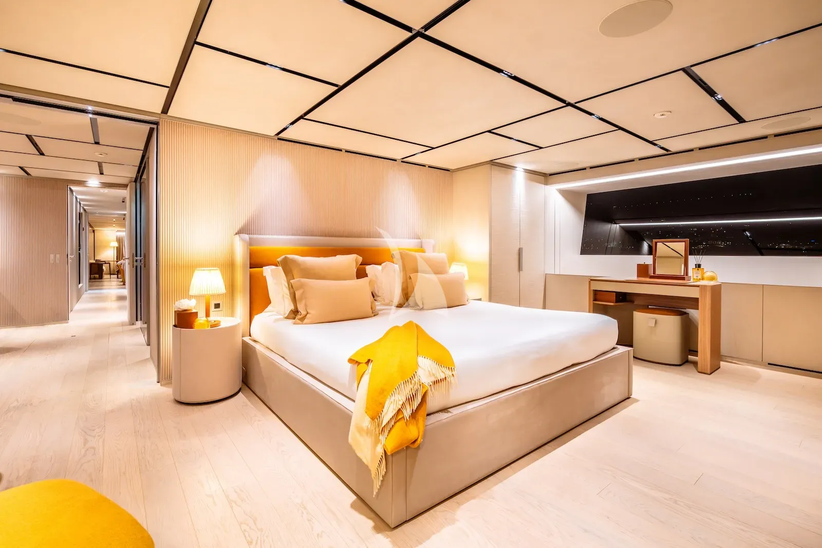 Charter Yacht RMF - Sanlorenzo 52Steel - 5 Cabins - Cannes - St. Tropez - Nice - Antibes - French Riviera - Monaco