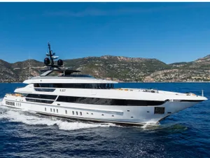 RMF - Sanlorenzo 52Steel - 5 Cabins - Cannes - St. Tropez - Nice - Antibes - French Riviera - Monaco RMF - Sanlorenzo 52Steel - 5 Cabins - Cannes - St. Tropez - Nice - Antibes - French Riviera - Monaco