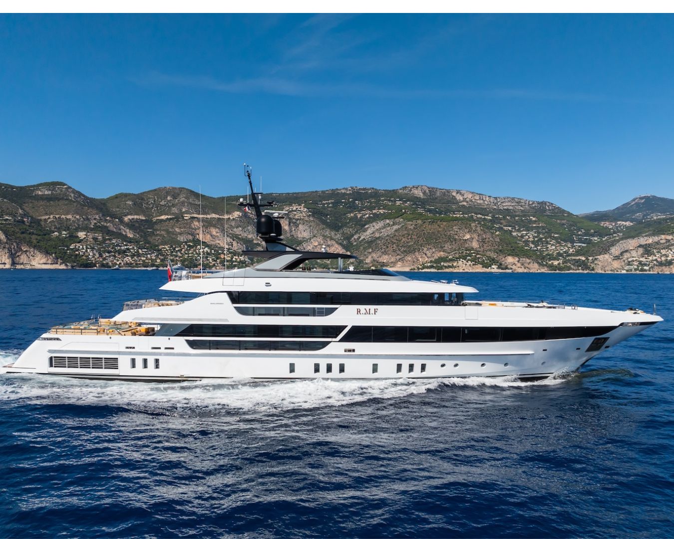 Charter Yacht RMF - Sanlorenzo 52Steel - 5 Cabins - Cannes - St. Tropez - Nice - Antibes - French Riviera - Monaco