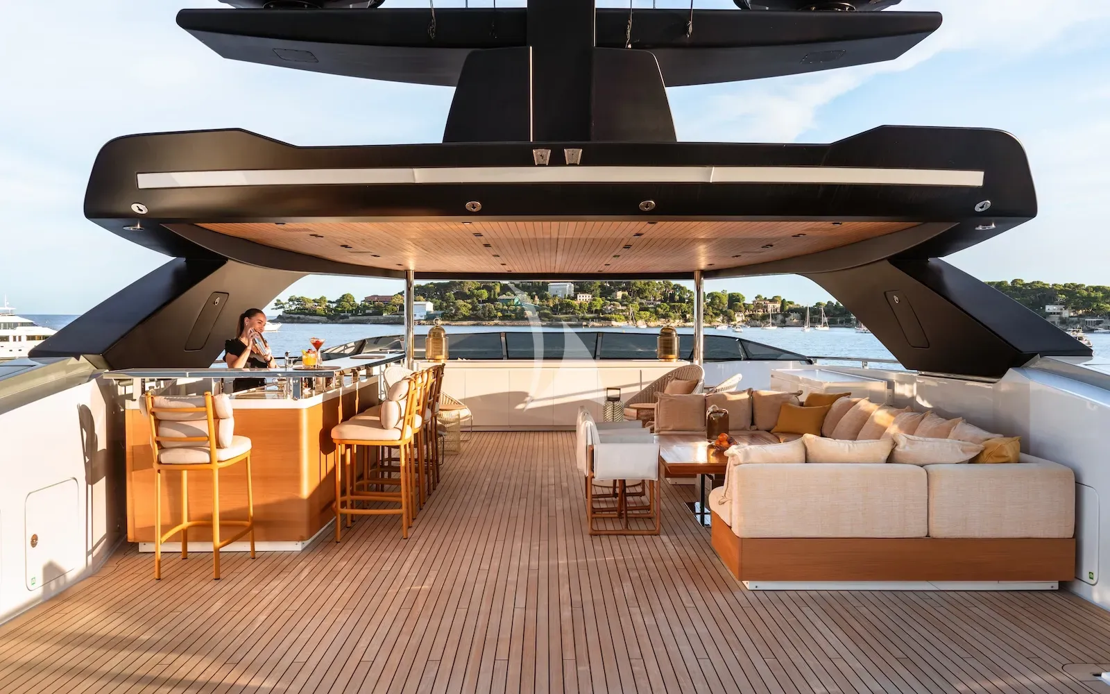 Charter Yacht RMF - Sanlorenzo 52Steel - 5 Cabins - Cannes - St. Tropez - Nice - Antibes - French Riviera - Monaco