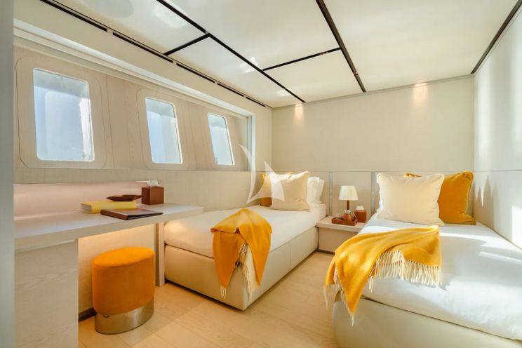 Charter Yacht RMF - Sanlorenzo 52Steel - 5 Cabins - Cannes - St. Tropez - Nice - Antibes - French Riviera - Monaco