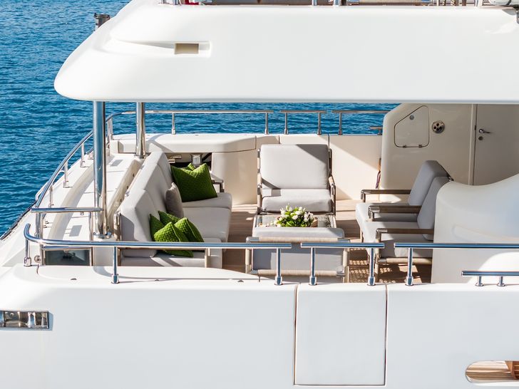 ROBUSTO Ferretti Custom Line 112 Next - main aft deck ROBUSTO Ferretti Custom Line 112 Next - main aft deck