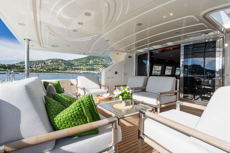 Charter Yacht ROBUSTO - Ferretti Custom Line 112 Next - 5 Cabins - Monaco - Cannes - St Tropez - Nice - Antibes - the French Riviera