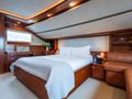 ROBUSTO Ferretti Custom Line 112 Next - master cabin bed ROBUSTO Ferretti Custom Line 112 Next - master cabin bed