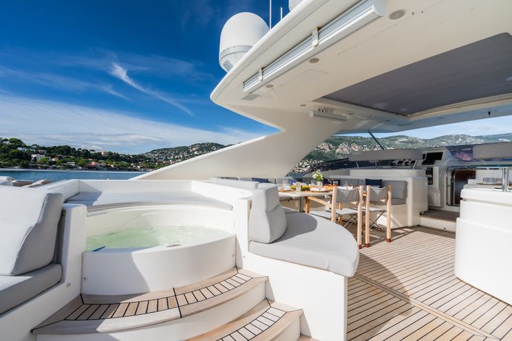 Charter Yacht ROBUSTO - Ferretti Custom Line 112 Next - 5 Cabins - Monaco - Cannes - St Tropez - Nice - Antibes - the French Riviera