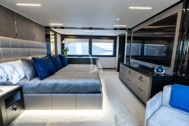 Charter Yacht ROMEO FOXTROT - Hargrave 118 - 5 Cabins - Nassau - Exumas - Bahamas