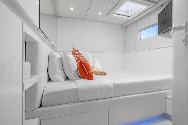 Charter Yacht ROYAL RITA - Sunreef 78 Power - 4 Cabins - Nassau - Exumas - Bahamas