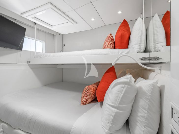 ROYAL RITA Sunreef 78 Power VIP cabin 2 with Pullman down ROYAL RITA Sunreef 78 Power VIP cabin 2 with Pullman down
