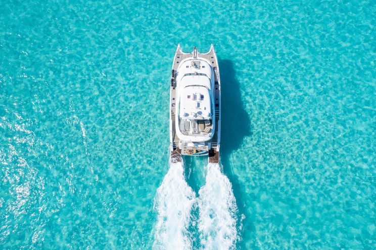 Charter Yacht ROYAL RITA - Sunreef 78 Power - 4 Cabins - Nassau - Exumas - Bahamas