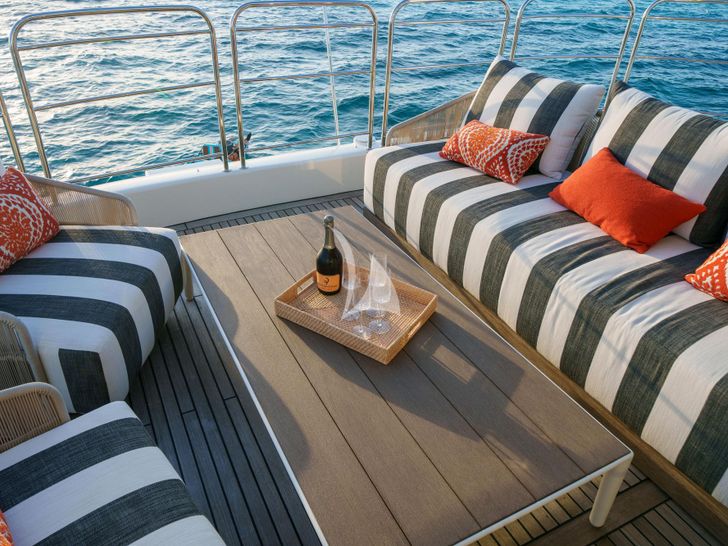 ROYAL RITA Sunreef 78 Power flybridge seating area ROYAL RITA Sunreef 78 Power flybridge seating area