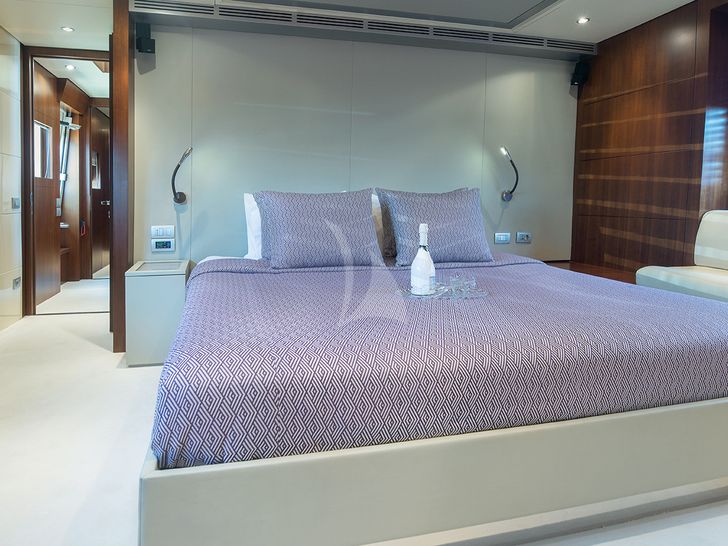 Riva Athena 115 BEYOND Yacht Master Riva Athena 115 BEYOND Yacht Master