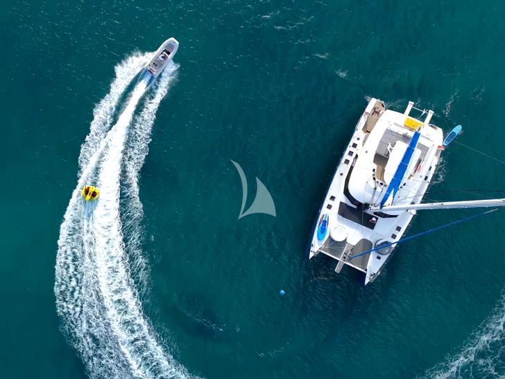 S/Y FENG Sunreef 70 - aerial top shot S/Y FENG Sunreef 70 - aerial top shot