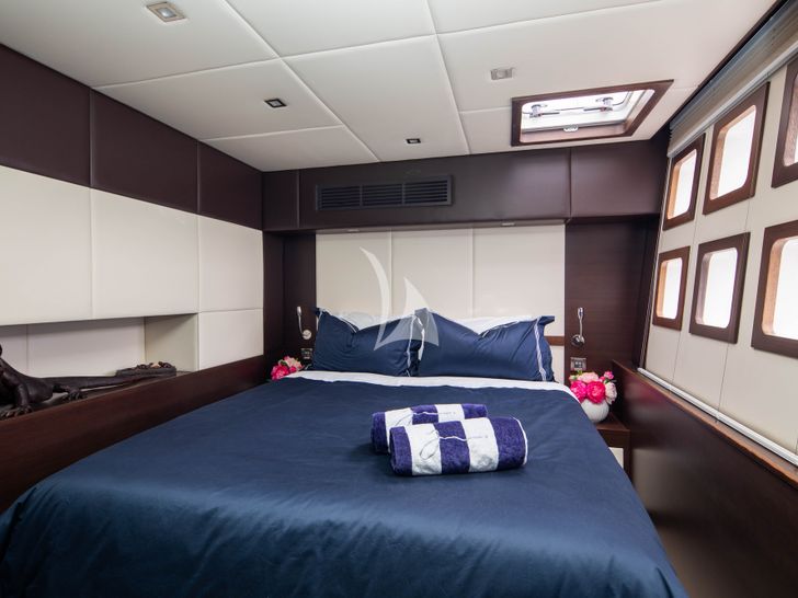 S/Y FENG Sunreef 70 - cabin 1 S/Y FENG Sunreef 70 - cabin 1