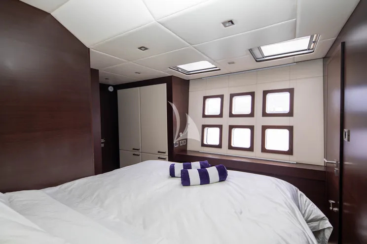 Charter Yacht S/Y FENG - Sunreef 70 - 4 Cabins - Sydney - Whitsunday Islands - Great Barrier Reef - Australia