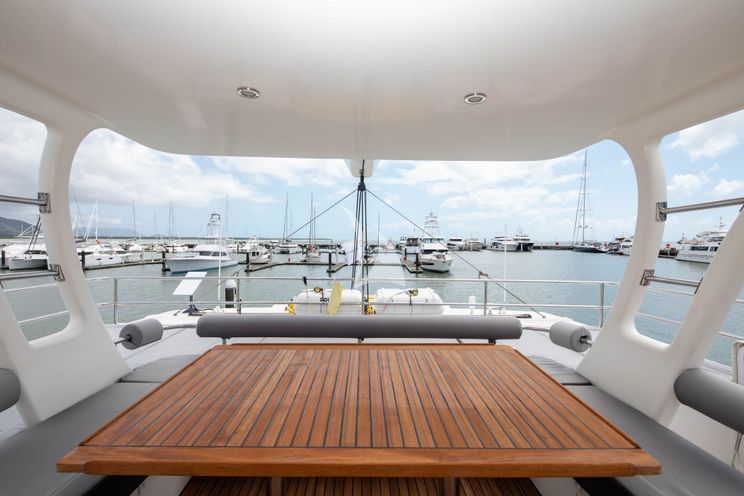Charter Yacht S/Y FENG - Sunreef 70 - 4 Cabins - Sydney - Whitsunday Islands - Great Barrier Reef - Australia