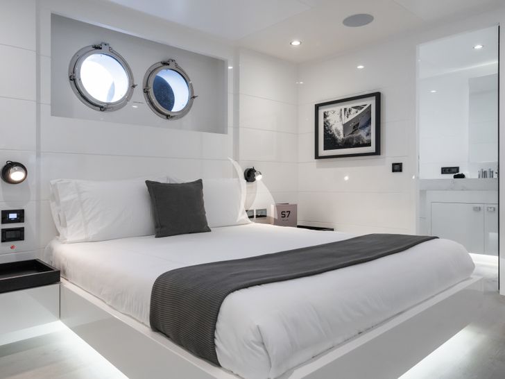 S7 Tansu Mothership Series - VIP cabin 1 S7 Tansu Mothership Series - VIP cabin 1