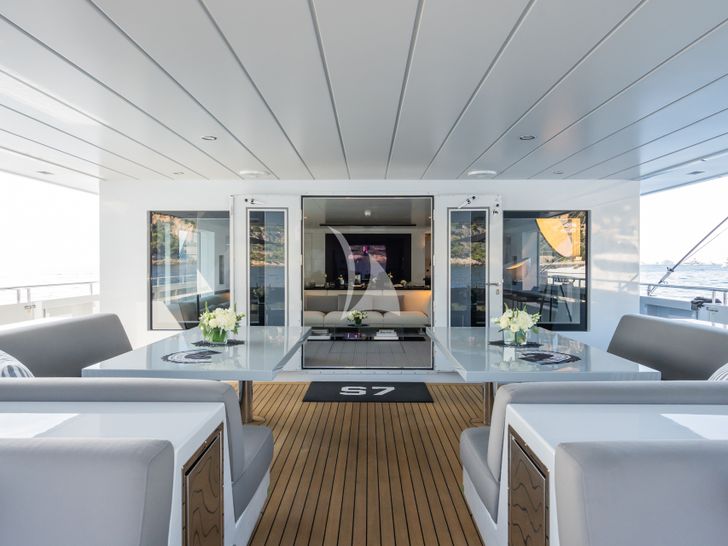S7 Tansu Mothership Series - flybridge covered lounge S7 Tansu Mothership Series - flybridge covered lounge