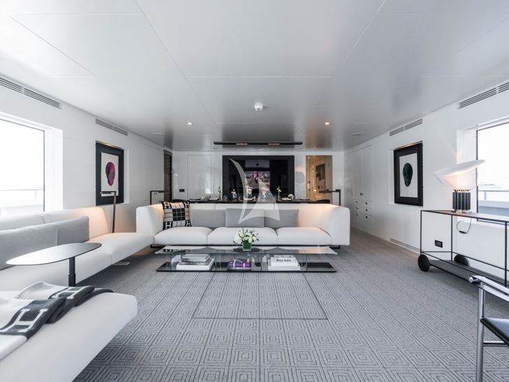 S7 Tansu Mothership Series - main saloon S7 Tansu Mothership Series - main saloon