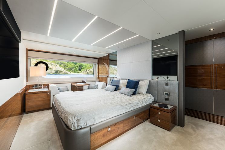 Charter Yacht SAAHSA - Sunseeker 76 - 4 Cabins - Ibiza - Palma - Mallorca - Balearics - Spain