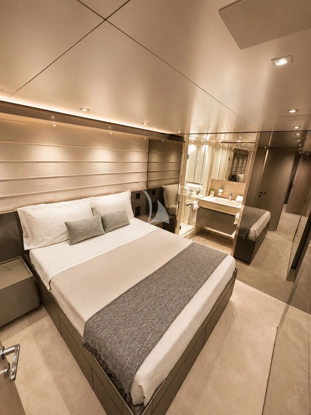 Charter Yacht SAAM II - Sanlorenzo SL96 - 5 Cabins - Naples - Capri - Positano - Amalfi Coast - Italy