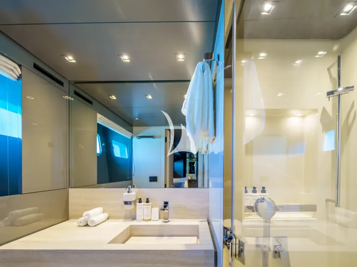 SAAM II Sanlorenzo SL96 - VIP cabin 2 bathroom SAAM II Sanlorenzo SL96 - VIP cabin 2 bathroom