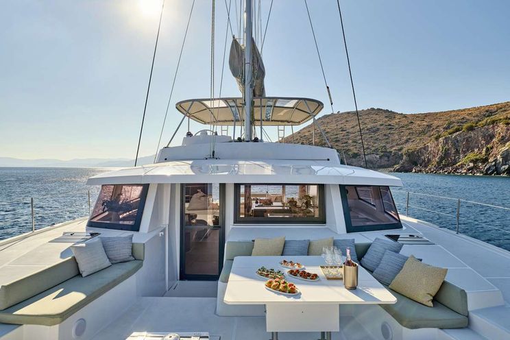 Charter Yacht SAHANA - Bali 5.4 - 4 Cabins - Athens - Mykonos - Paros - Cyclades - Greece