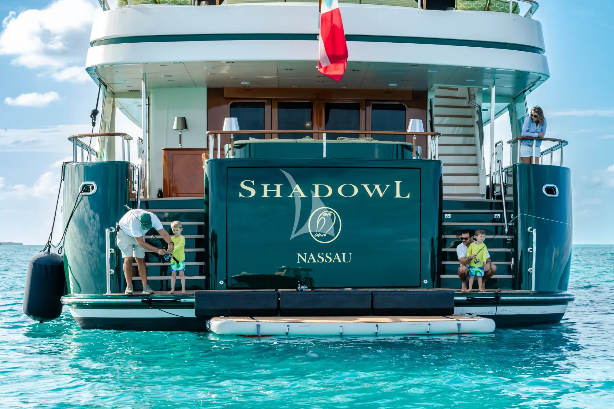 Charter Yacht SHADOWL - Burger 43m - 5 Cabins - Nassau - Exumas - Bahamas