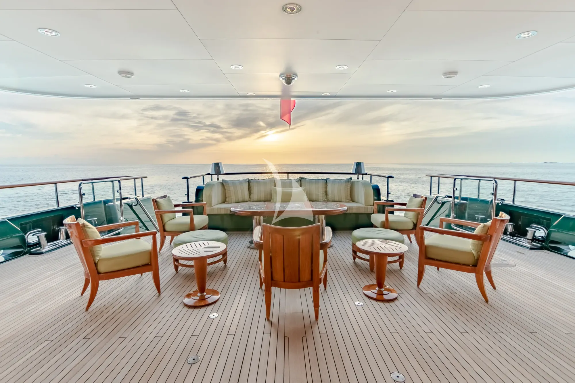 Charter Yacht SHADOWL - Burger 43m - 5 Cabins - Nassau - Exumas - Bahamas