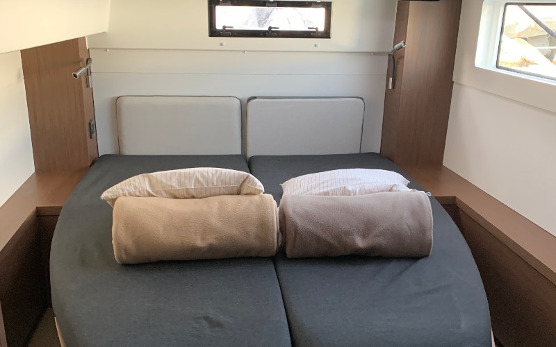 Charter Yacht SAIL AWAY - Lagoon 46 - 3 Cabins - St Raphael - Cannes - St Tropez - Monaco - French Riviera