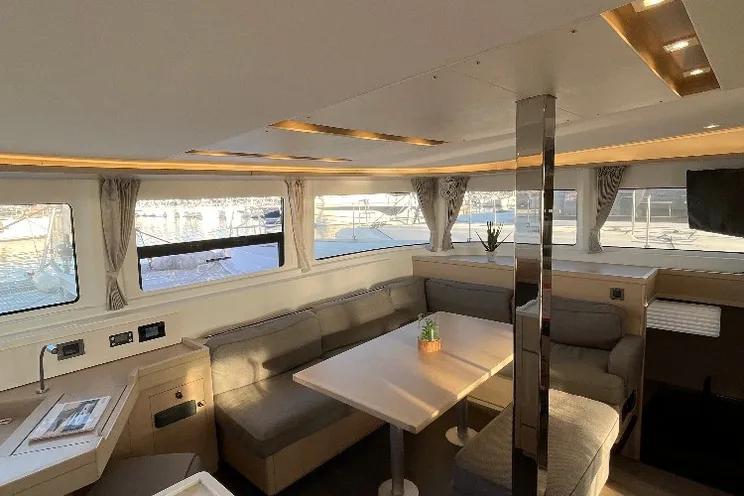 Charter Yacht SAIL AWAY - Lagoon 46 - 3 Cabins - St Raphael - Cannes - St Tropez - Monaco - French Riviera