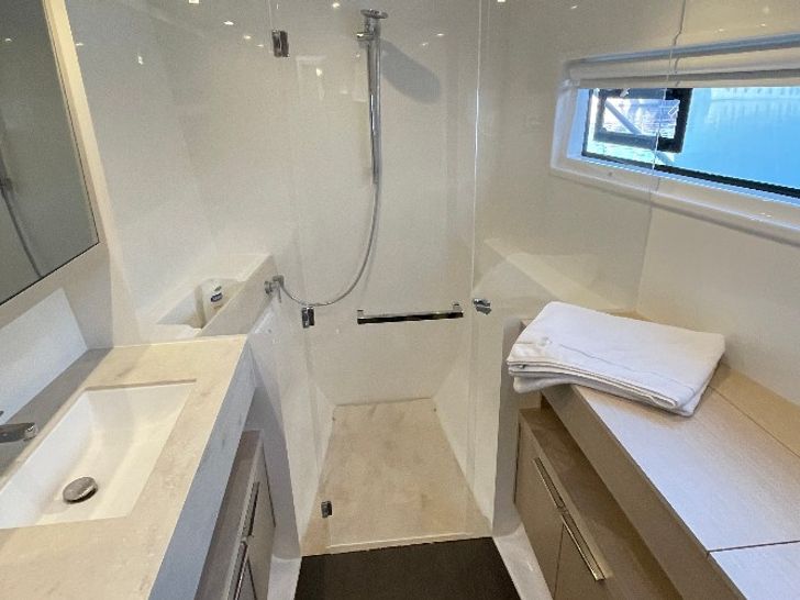 SAIL AWAY Lagoon 46 - third bathroom SAIL AWAY Lagoon 46 - third bathroom