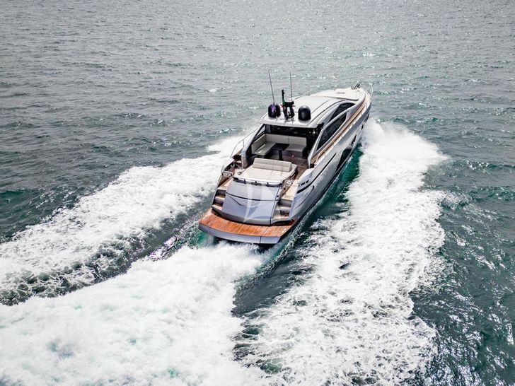 SAINTS Pershing 6X stern view SAINTS Pershing 6X stern view
