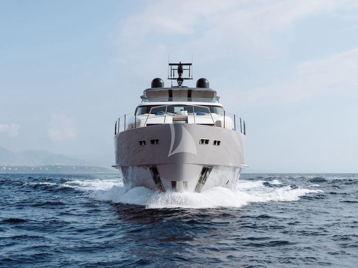 SAL Sanlorenzo SD90 - cruising bow view SAL Sanlorenzo SD90 - cruising bow view