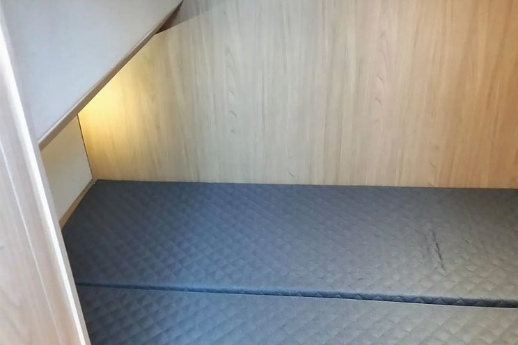 Charter Yacht SALERNO - Bali 5.4 - 6 Cabins - Naples - Capri - Positano - Amalfi - Coast - Italy