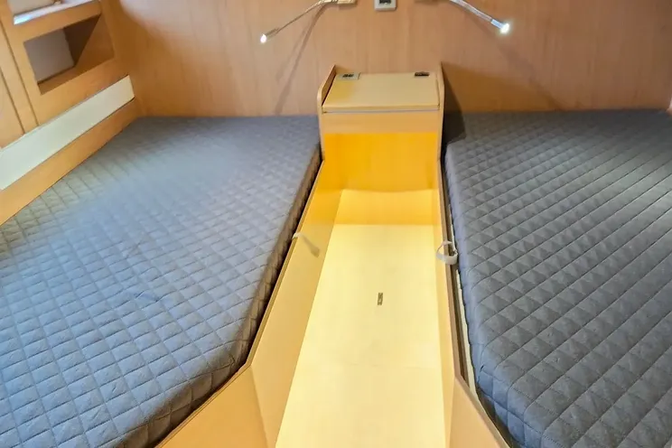 Charter Yacht SALERNO - Bali 5.4 - 6 Cabins - Naples - Capri - Positano - Amalfi - Coast - Italy