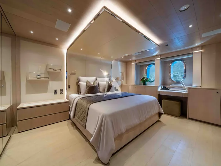 SALT CRN Ancona 61m - VIP cabin 3 SALT CRN Ancona 61m - VIP cabin 3
