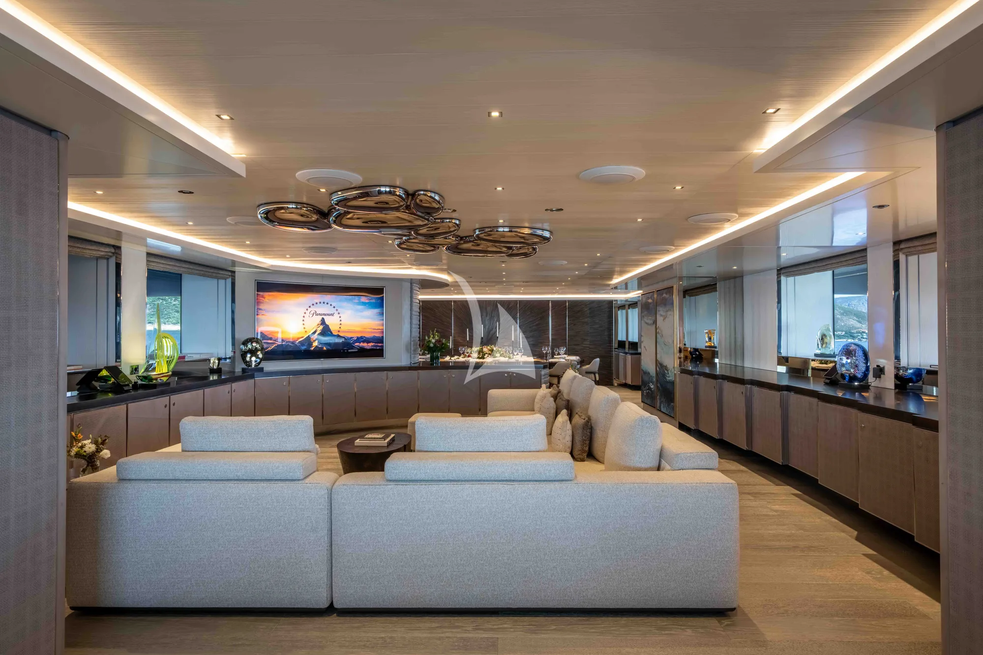 SALT CRN Ancona 61m - main saloon TV lounge