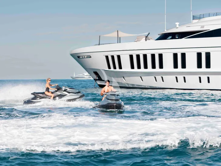 SAMURAI Alia 60m - jet skis SAMURAI Alia 60m - jet skis